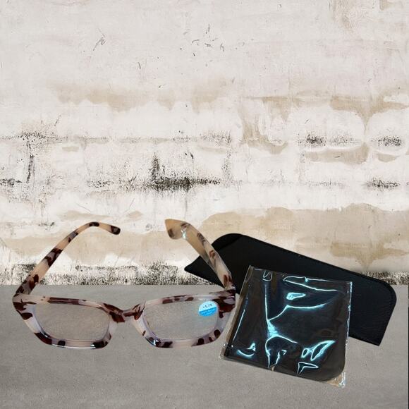 NEW- Oprah Style Reading Glasses + Anti Blue Light = 1.75 (Tortoise shell) - Picture 1 of 3